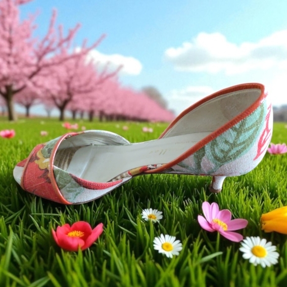 Bettye Muller Floral Heels - Red and Green - Picture 3 of 9